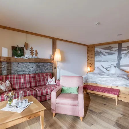 Hotel Wedelhuette Hochzillertal