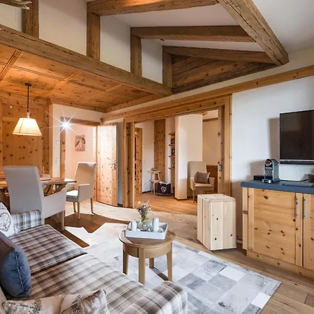 Wedelhuette Hochzillertal Hotel